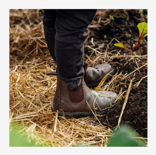 Blundstone 630 Brown Kids Leather Chelsea Boots 7 Blundstone 630 Brown Kids Leather Chelsea Boots - Image 5