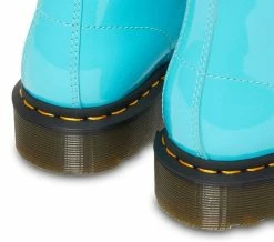Dr. Martens Dr Martens 1460 Turquoise Blue Patent Lamper 27216432 16 Dr. Martens Dr Martens 1460 Turquoise Blue Patent Lamper 27216432 -Cheap High Tops Store DrMartens1460TurquoiseBluePatentLamper272164328 800x