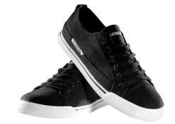 Macbeth Matthew Black White Canvas