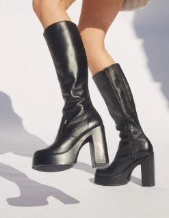 Roc Boots Nebraska Black Leather Knee High Boots